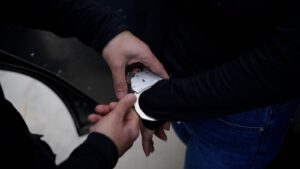اتهام محامية إسرائيلية بالتواصل مع عميل أجنبي وعرقلة إجراءات قضائية