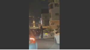 سخنين: إطلاق نار كثيف باتجاه محال تجارية أمام أعين المارّة