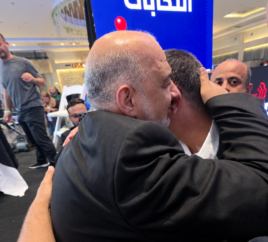 قفزة للقائمة العربية الموحدة من 4 إلى 6 مقاعد بعد بدء فرز أصوات رهط.. 83.6% من الأصوات للموحدة في المدينة